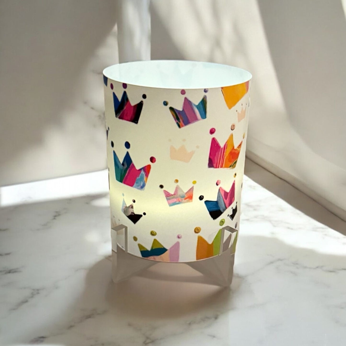 TYH Crowns LED Hurricane Table Lamp