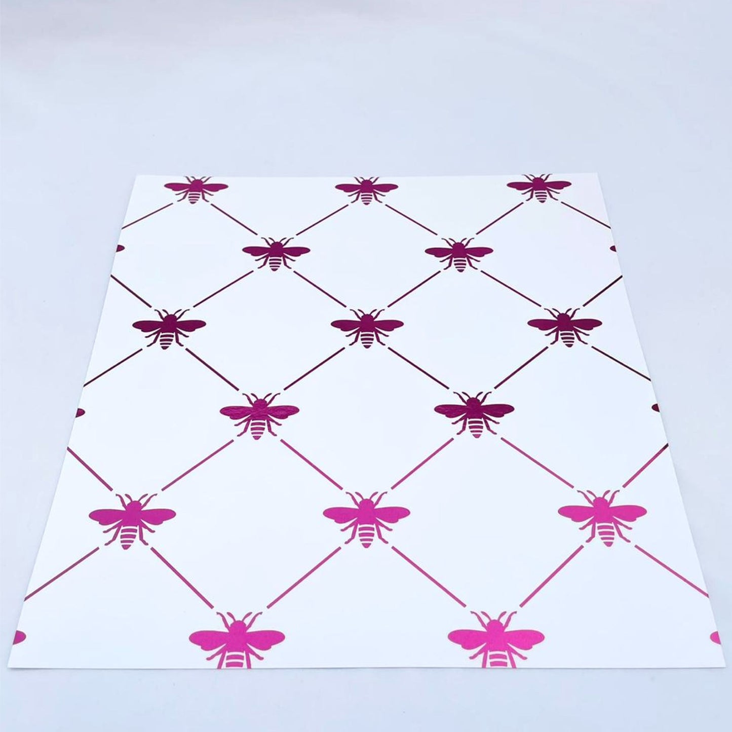 Foil Diamond Bee - Charger - (SQUARE)