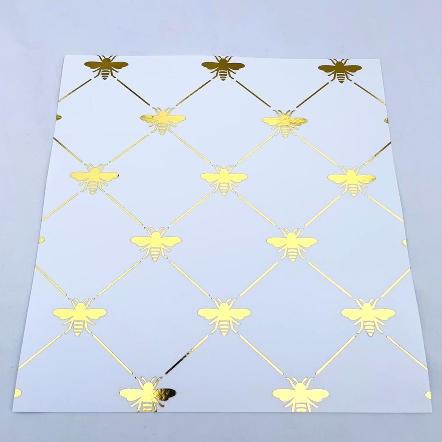 Foil Diamond Bee - Charger - (SQUARE)