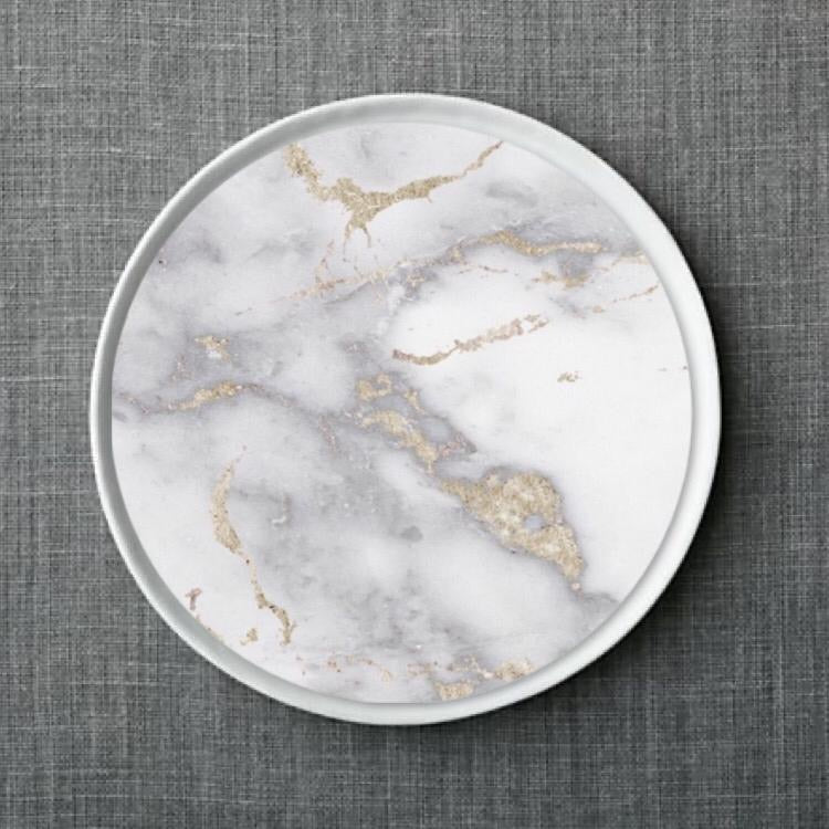 Metallic Gold Marble Plate Accent