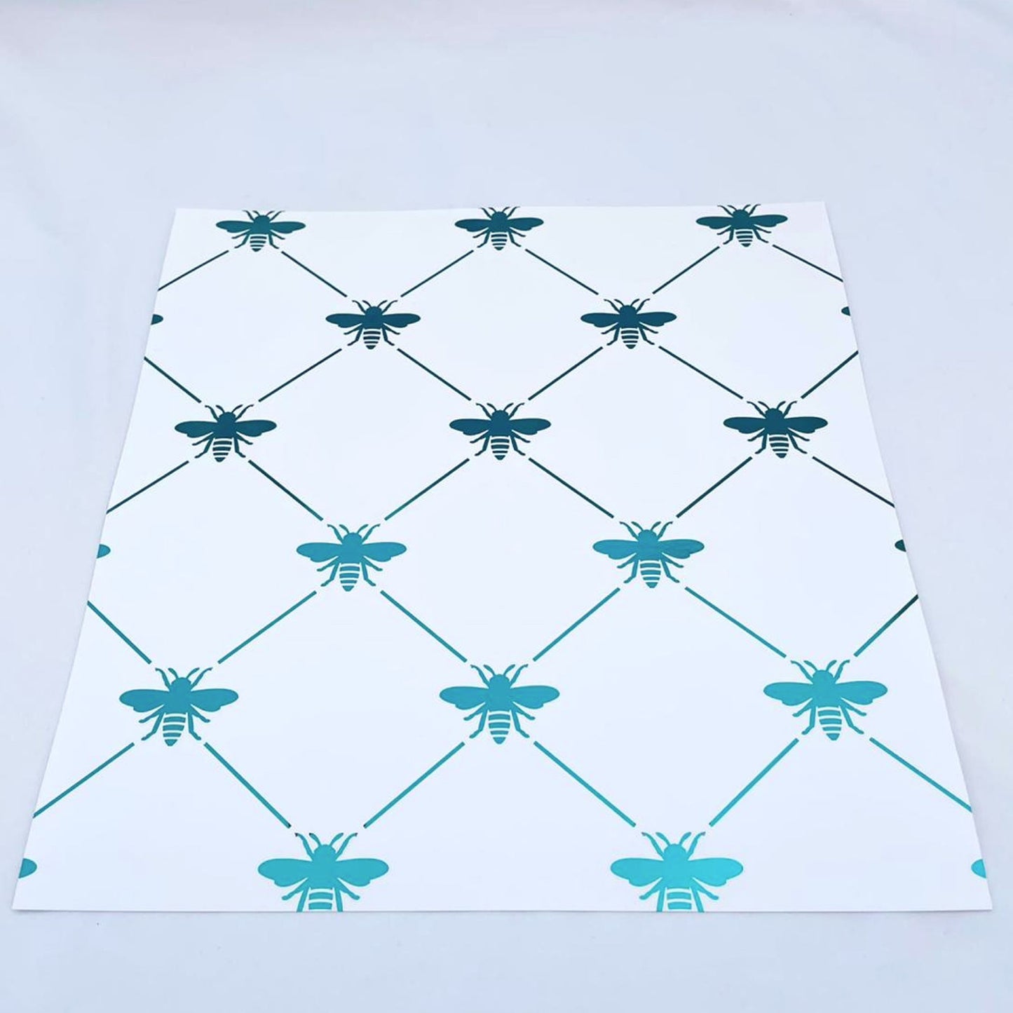 Foil Diamond Bee - Charger - (SQUARE)