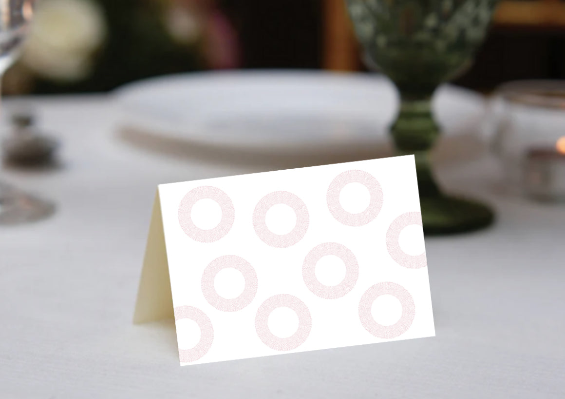 Mauve Geometric Wreath Place Cards