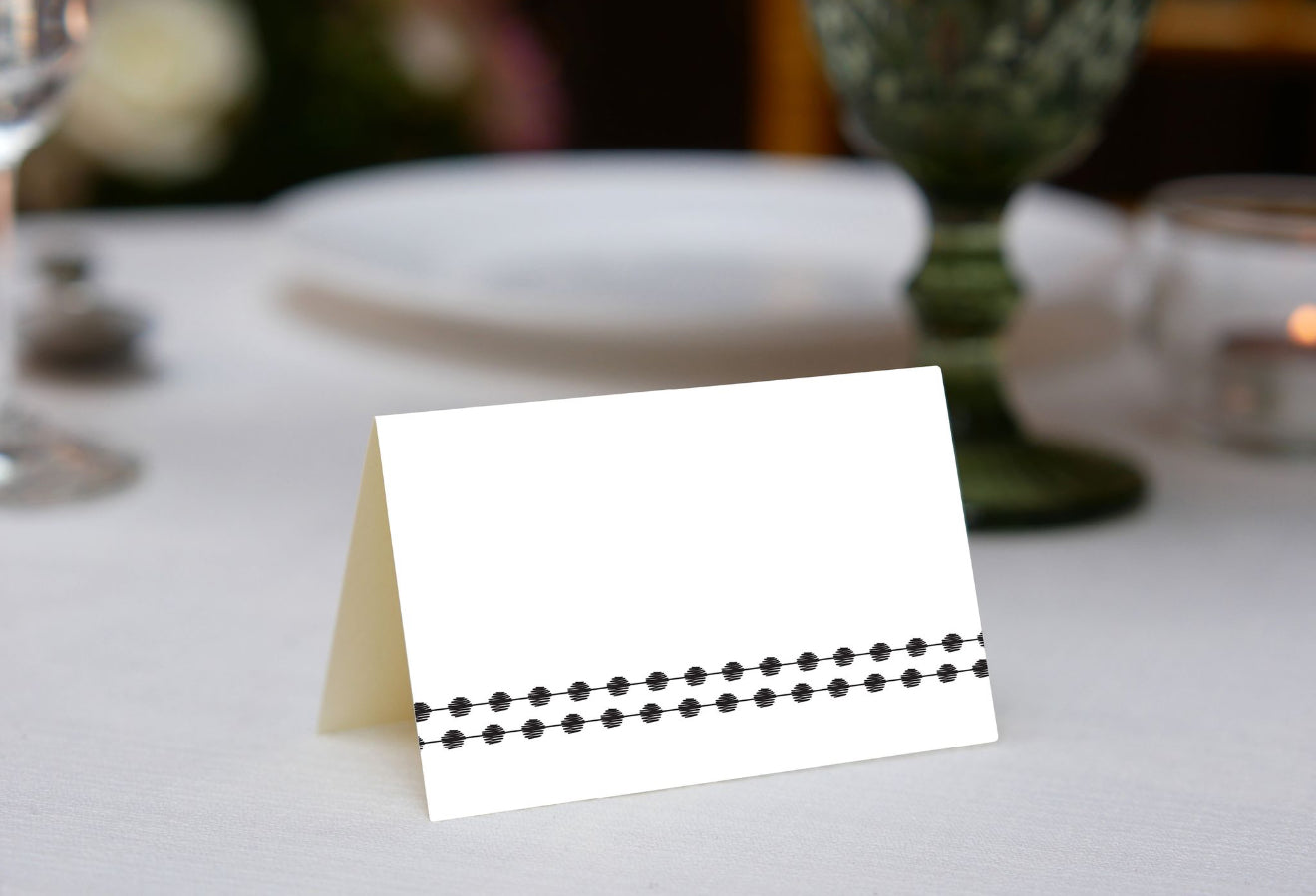 Pearls Black Place Cards