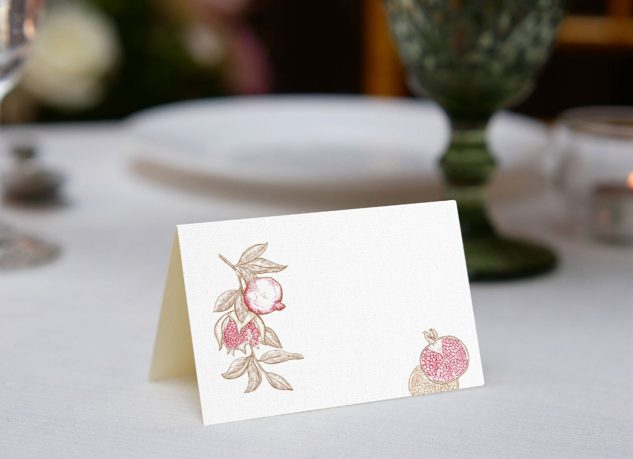Maron Pom Place Cards