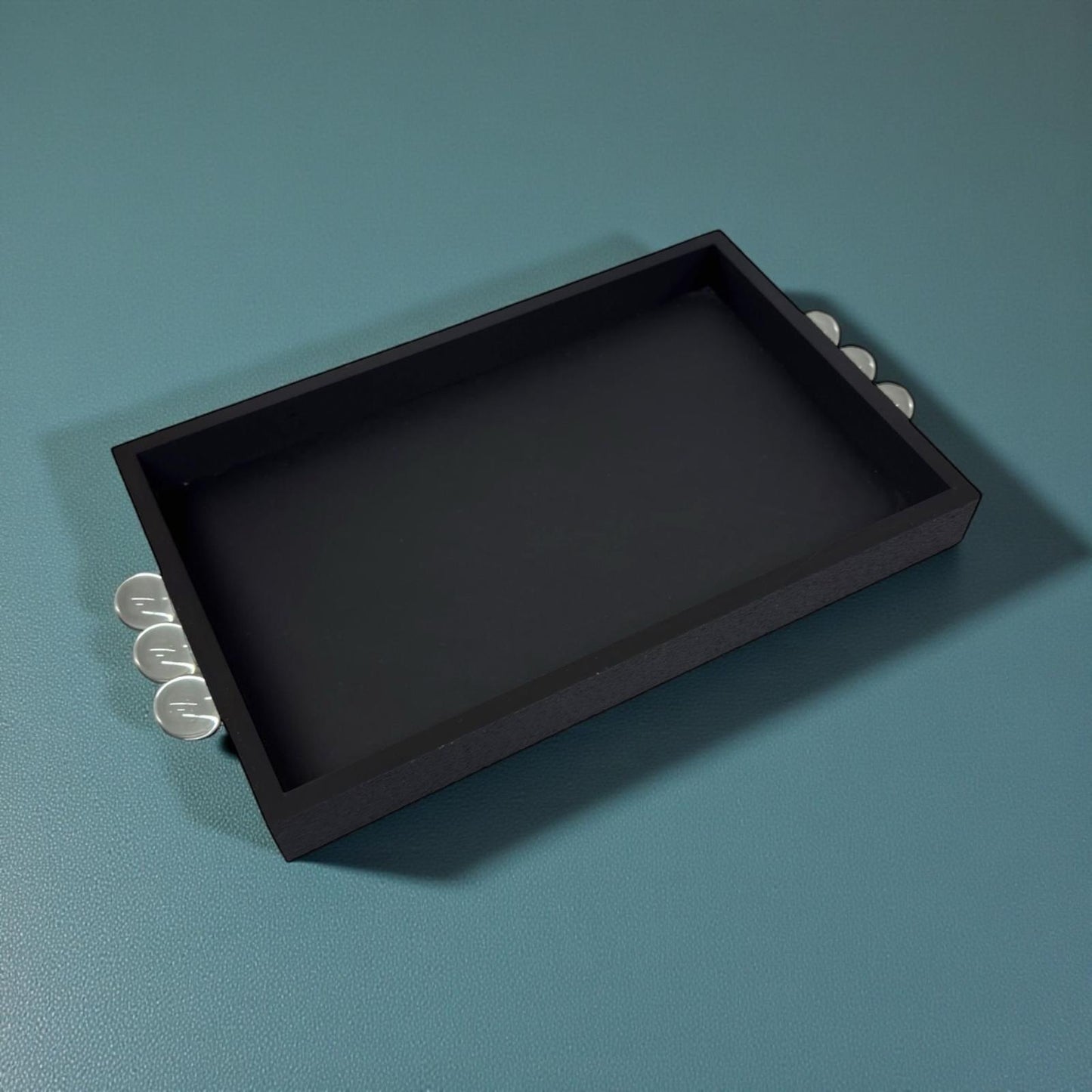 Vista Tray Black Medium